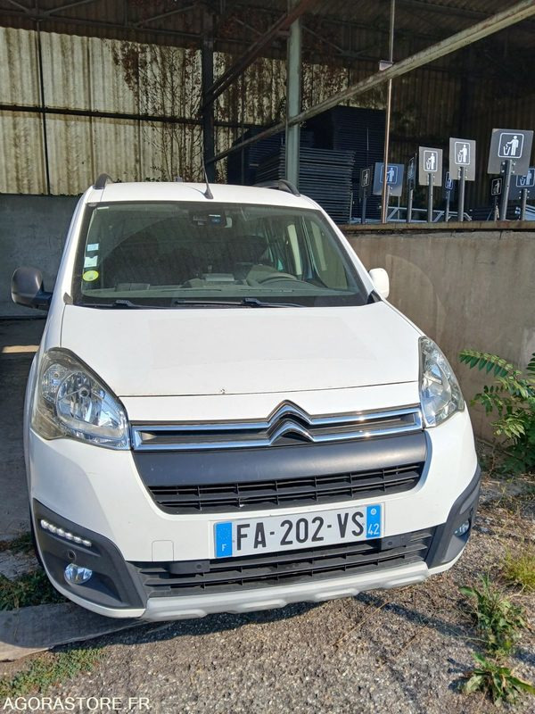 Citroën Berlingo FA-202-VS 108 443KMS - Mobil: gambar 1 Citroën Berlingo FA-202-VS 108 443KMS - Mobil: gambar 1
