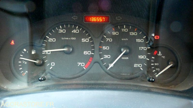 Citroën Berlingo GPL 2003 136557km 8059SL89 - Van kecil: gambar 5 Citroën Berlingo GPL 2003 136557km 8059SL89 - Van kecil: gambar 5