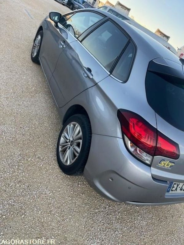 Citroën C4 - 2016 - 357665 Kms - Mobil: gambar 5 Citroën C4 - 2016 - 357665 Kms - Mobil: gambar 5