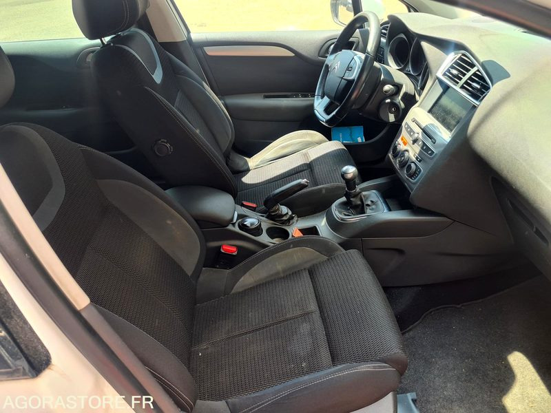 Citroën C4 EV-500-GR - véhicule non roulant - Mobil: gambar 3 Citroën C4 EV-500-GR - véhicule non roulant - Mobil: gambar 3