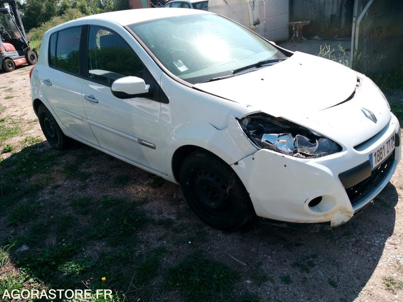 Clio 1.5 DCI accidentée - Mobil: gambar 2 Clio 1.5 DCI accidentée - Mobil: gambar 2
