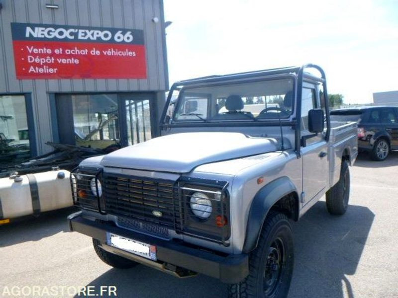DEFENDER -Land Rover - 2011 - 131930km - 122ch - BON ETAT - Mobil SUV: gambar 2 DEFENDER -Land Rover - 2011 - 131930km - 122ch - BON ETAT - Mobil SUV: gambar 2