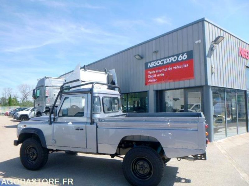 DEFENDER -Land Rover - 2011 - 131930km - 122ch - BON ETAT - Mobil SUV: gambar 3 DEFENDER -Land Rover - 2011 - 131930km - 122ch - BON ETAT - Mobil SUV: gambar 3