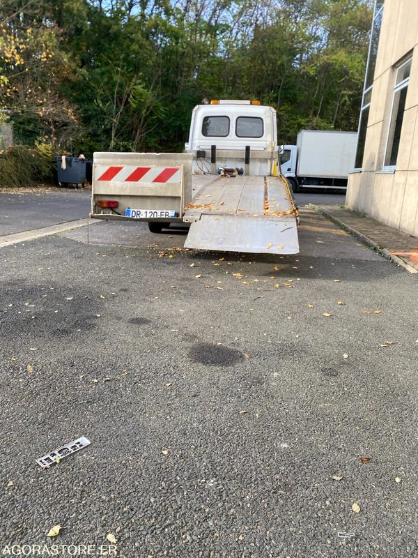 DEPANNEUSE RENAULT 187000 KM - Van jungkit: gambar 5 DEPANNEUSE RENAULT 187000 KM - Van jungkit: gambar 5