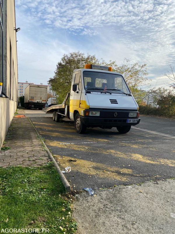 DEPANNEUSE RENAULT 187000 KM - Van jungkit: gambar 3 DEPANNEUSE RENAULT 187000 KM - Van jungkit: gambar 3