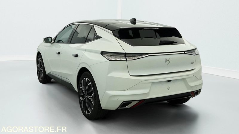 DS | DS4 | 2024 | 20 041kms | GT223ST - Mobil: gambar 2 DS | DS4 | 2024 | 20 041kms | GT223ST - Mobil: gambar 2