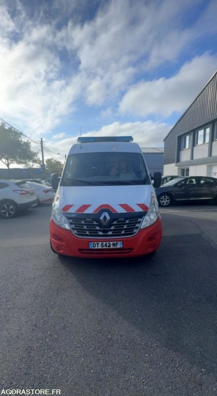 DT-542-NF - Roulant - Renault Master - VASP - 462 946 Kms - Ambulans: gambar 3 DT-542-NF - Roulant - Renault Master - VASP - 462 946 Kms - Ambulans: gambar 3