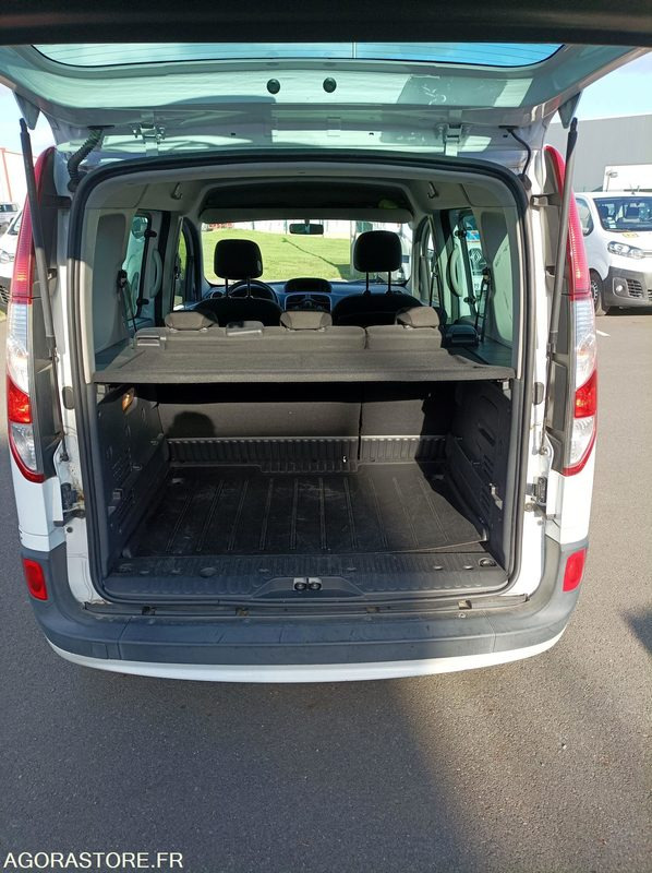 FA-586-ME - Roulant - RENAULT KANGOO - VP - 172 179 Kms - Mobil: gambar 5 FA-586-ME - Roulant - RENAULT KANGOO - VP - 172 179 Kms - Mobil: gambar 5