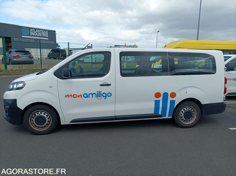 FB-425-PT - Non Roulant - CITROEN JUMPY SPACE TOURER - 9 Places - 228 723 Kms - Bus mini, Van penumpang: gambar 1 FB-425-PT - Non Roulant - CITROEN JUMPY SPACE TOURER - 9 Places - 228 723 Kms - Bus mini, Van penumpang: gambar 1