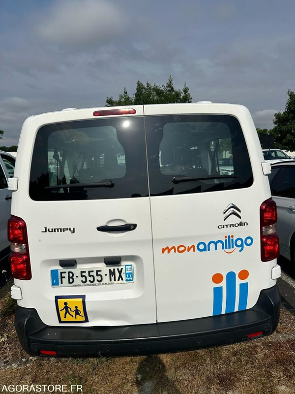 FB-555-MX - Non Roulant - Citroën JUMPY SPACE TOURER - VP - 229 423 Kms - Bus mini, Van penumpang: gambar 4 FB-555-MX - Non Roulant - Citroën JUMPY SPACE TOURER - VP - 229 423 Kms - Bus mini, Van penumpang: gambar 4