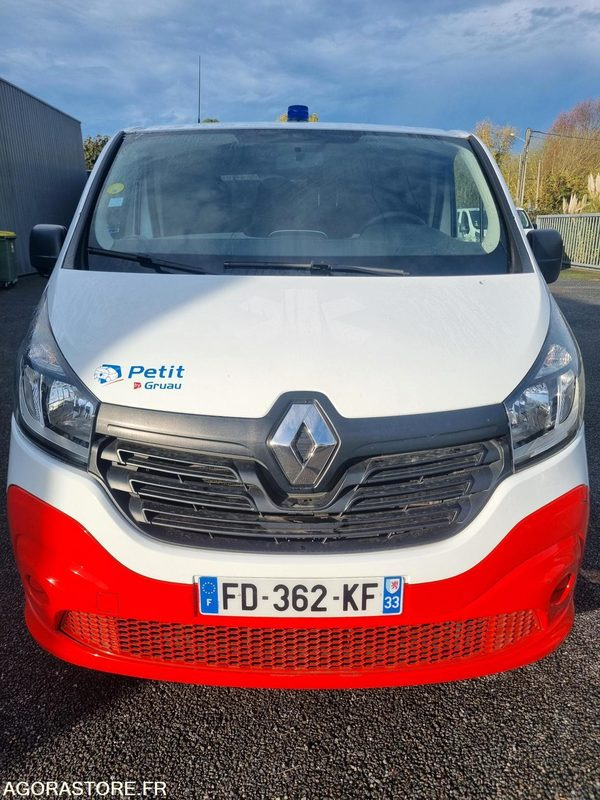 FD-362-KF - Non Roulant - RENAULT TRAFIC III - VASP - 195 000 Kms - Ambulans: gambar 3 FD-362-KF - Non Roulant - RENAULT TRAFIC III - VASP - 195 000 Kms - Ambulans: gambar 3
