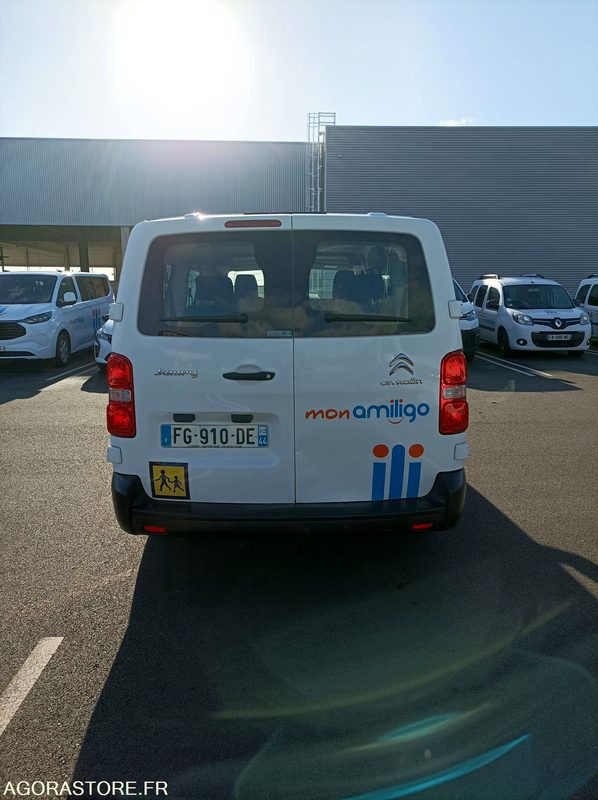 FG-910-DE - Roulant - CITROEN JUMPY SPACE TOURER - VP - 199 032 Kms - Bus mini, Van penumpang: gambar 4 FG-910-DE - Roulant - CITROEN JUMPY SPACE TOURER - VP - 199 032 Kms - Bus mini, Van penumpang: gambar 4