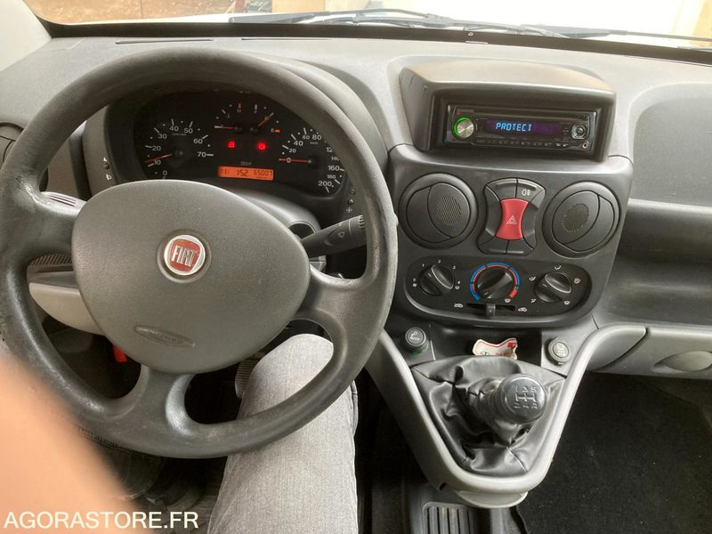 FIAT DOBLO CARGO - 2010 - 65 000 KM - Van kecil: gambar 5 FIAT DOBLO CARGO - 2010 - 65 000 KM - Van kecil: gambar 5