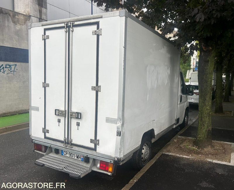 FIAT - DUCATO - 2013 - FRIGORIFIQUE - Van berpendingin: gambar 3 FIAT - DUCATO - 2013 - FRIGORIFIQUE - Van berpendingin: gambar 3