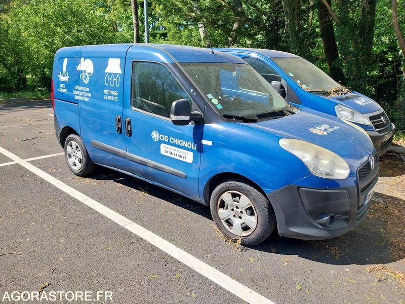 FIAT Doblo Fourgon 2014 206000Km ROULANT PRO UNIQUEMENT - Van kecil: gambar 2 FIAT Doblo Fourgon 2014 206000Km ROULANT PRO UNIQUEMENT - Van kecil: gambar 2