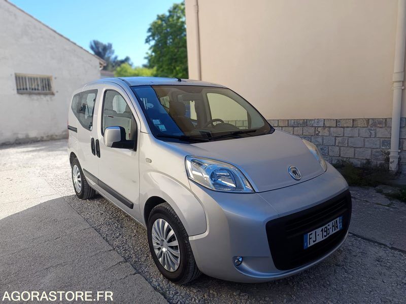 FIAT FIORINO 1.3 75CH - 2008 - 275000KMS - Van kecil: gambar 1 FIAT FIORINO 1.3 75CH - 2008 - 275000KMS - Van kecil: gambar 1