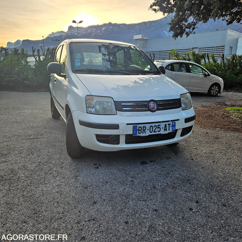 FIAT PANDA - Mobil: gambar 2 FIAT PANDA - Mobil: gambar 2