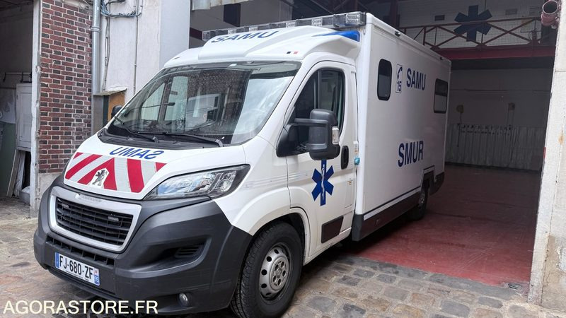 FJ-680-ZF - Non Roulant - PEUGEOT BOXER - SMUR - L3H2 4T - CG KS - 180 000 Kms - Van panel: gambar 1 FJ-680-ZF - Non Roulant - PEUGEOT BOXER - SMUR - L3H2 4T - CG KS - 180 000 Kms - Van panel: gambar 1