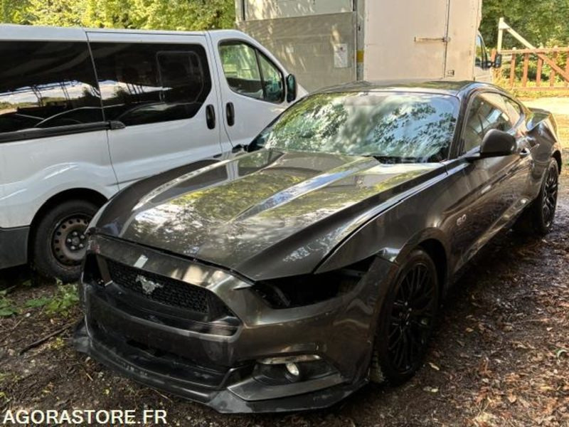 FORD MUSTANG FASTBACK 5.0 V8 - Mobil: gambar 1 FORD MUSTANG FASTBACK 5.0 V8 - Mobil: gambar 1