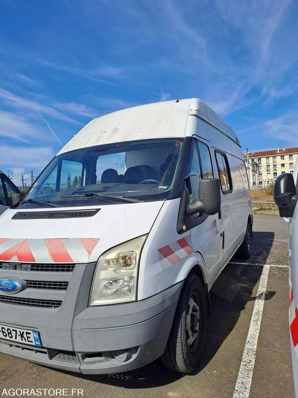 FORD | TRANSIT | 2009 | 140117KM - Van panel: gambar 1 FORD | TRANSIT | 2009 | 140117KM - Van panel: gambar 1