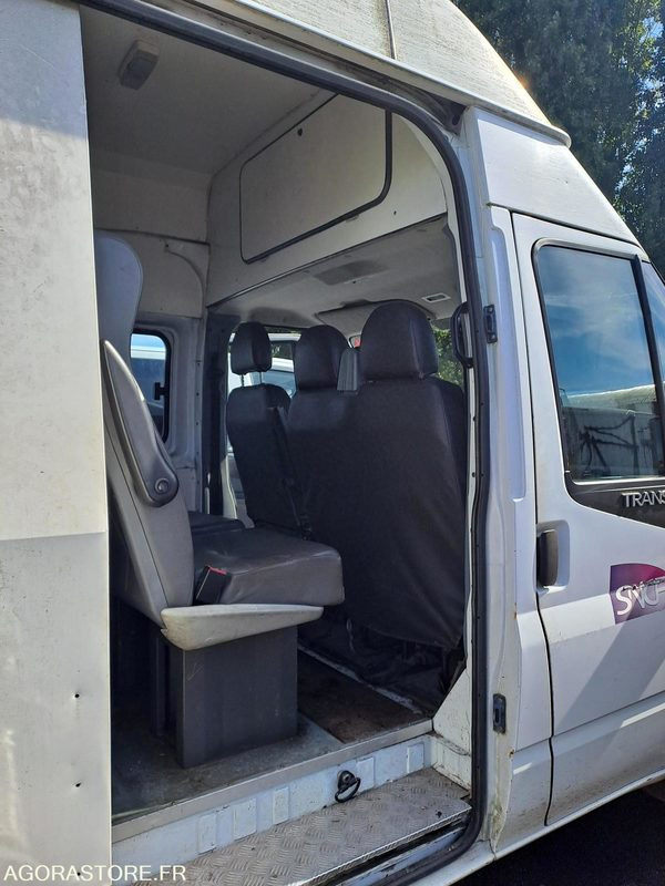 FORD | TRANSIT | 2009 | 140117KM - Van panel: gambar 4 FORD | TRANSIT | 2009 | 140117KM - Van panel: gambar 4