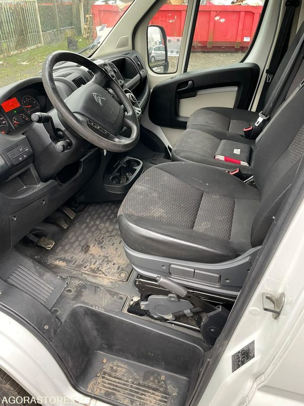 FOURGON Citroen JUMPER - 2018 - 98 000 kms - Van panel: gambar 5 FOURGON Citroen JUMPER - 2018 - 98 000 kms - Van panel: gambar 5