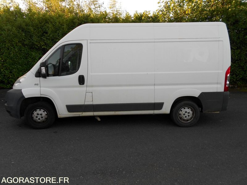 FOURGON FIAT DUCATO - Van panel: gambar 2 FOURGON FIAT DUCATO - Van panel: gambar 2