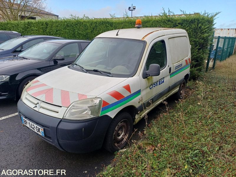 FOURGONNETTE - CITROEN - BERLINGO - 2011 / 292700 KM - BP142GK - Van kecil: gambar 1 FOURGONNETTE - CITROEN - BERLINGO - 2011 / 292700 KM - BP142GK - Van kecil: gambar 1