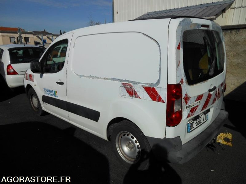 FOURGONNETTE PEUGEOT PARTNER (BE133) - Van kecil: gambar 2 FOURGONNETTE PEUGEOT PARTNER (BE133) - Van kecil: gambar 2