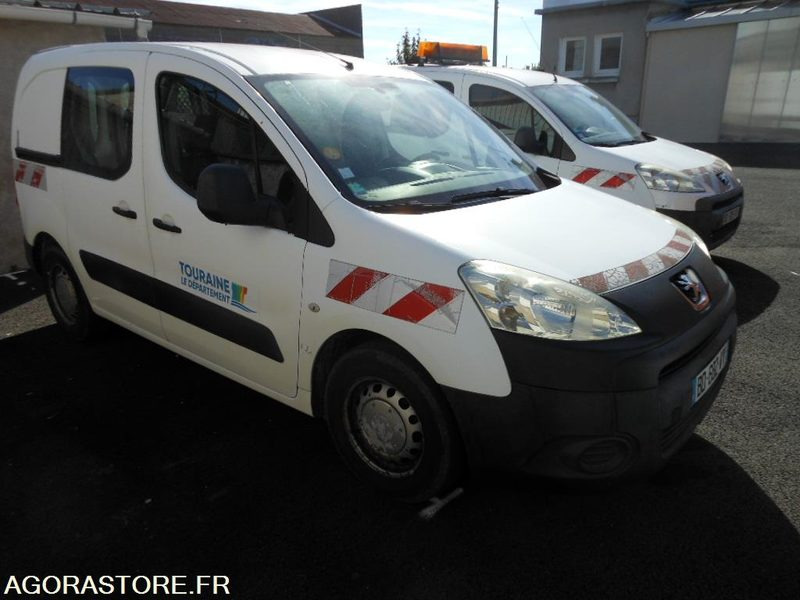 FOURGONNETTE PEUGEOT PARTNER (BE133) - Van kecil: gambar 4 FOURGONNETTE PEUGEOT PARTNER (BE133) - Van kecil: gambar 4