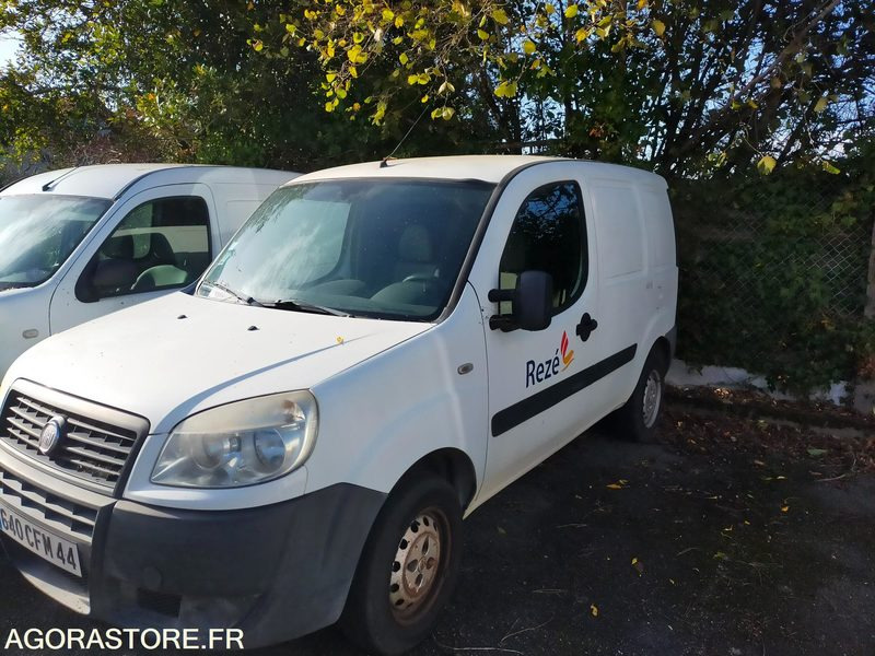 Fiat Doblo Essence et GNV - Van kecil: gambar 2 Fiat Doblo Essence et GNV - Van kecil: gambar 2