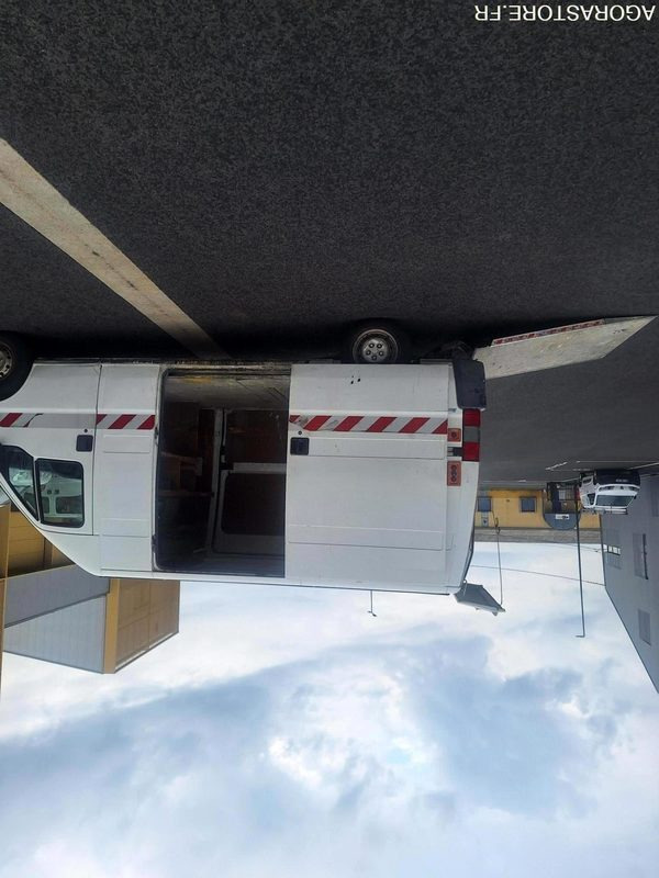 Fiat Ducato Hayon - 2000 - 128593KMS - Van panel: gambar 3 Fiat Ducato Hayon - 2000 - 128593KMS - Van panel: gambar 3