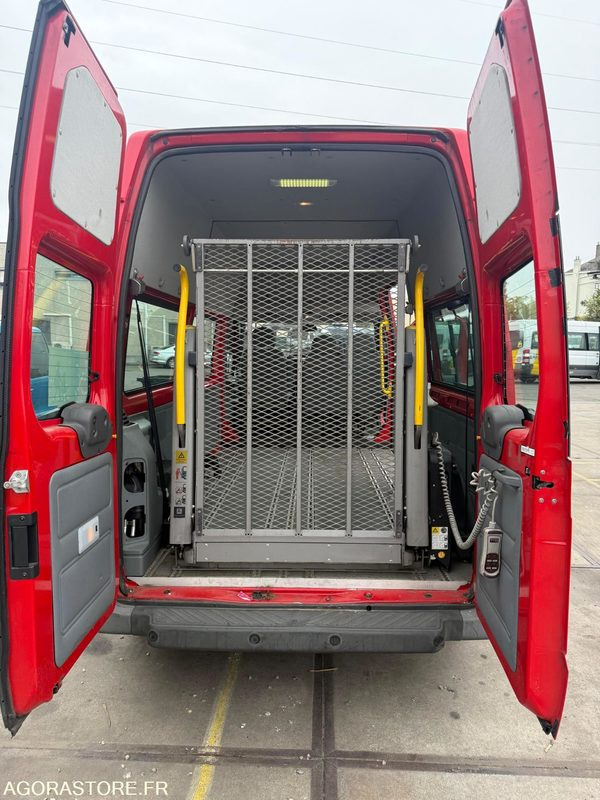 Ford - Bus mini, Van penumpang: gambar 4 Ford - Bus mini, Van penumpang: gambar 4
