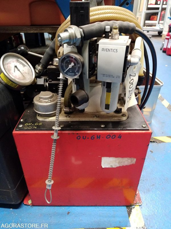 GROUPE HYDRAULIQUE POUR SERRAGE - Peralatan dan perlengkapan: gambar 2 GROUPE HYDRAULIQUE POUR SERRAGE - Peralatan dan perlengkapan: gambar 2
