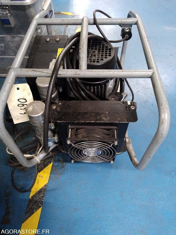 GROUPE HYDRAULIQUE POUR SERRAGE - Peralatan dan perlengkapan: gambar 2 GROUPE HYDRAULIQUE POUR SERRAGE - Peralatan dan perlengkapan: gambar 2
