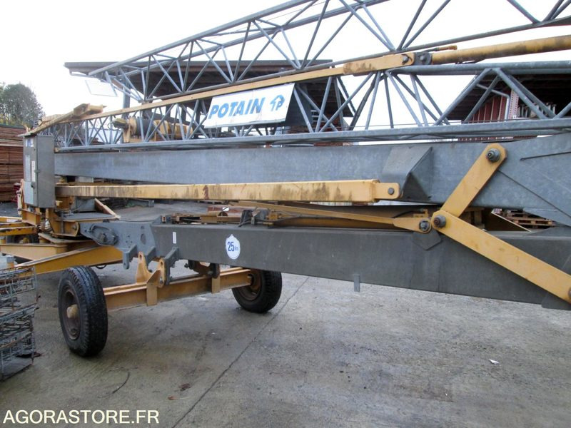 GRUE - POTAIN HD 10 A - TRES BON ETAT - Derek menara: gambar 2 GRUE - POTAIN HD 10 A - TRES BON ETAT - Derek menara: gambar 2