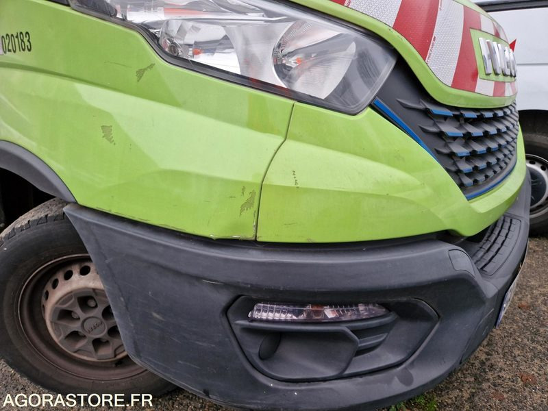 IVECO 35S14N BENNE BASCULANTE + GRUE - 2021/ 51912 KM (GA533QX) - Van jungkit: gambar 5 IVECO 35S14N BENNE BASCULANTE + GRUE - 2021/ 51912 KM (GA533QX) - Van jungkit: gambar 5