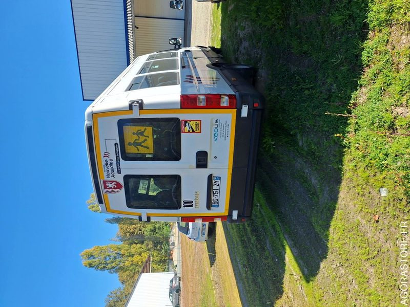 IVECO BUS DAILY N°102095 - Bus mini, Van penumpang: gambar 3 IVECO BUS DAILY N°102095 - Bus mini, Van penumpang: gambar 3