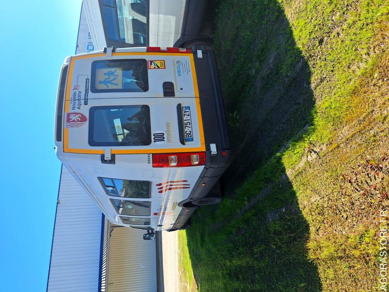 IVECO BUS DAILY N°102095 - Bus mini, Van penumpang: gambar 4 IVECO BUS DAILY N°102095 - Bus mini, Van penumpang: gambar 4