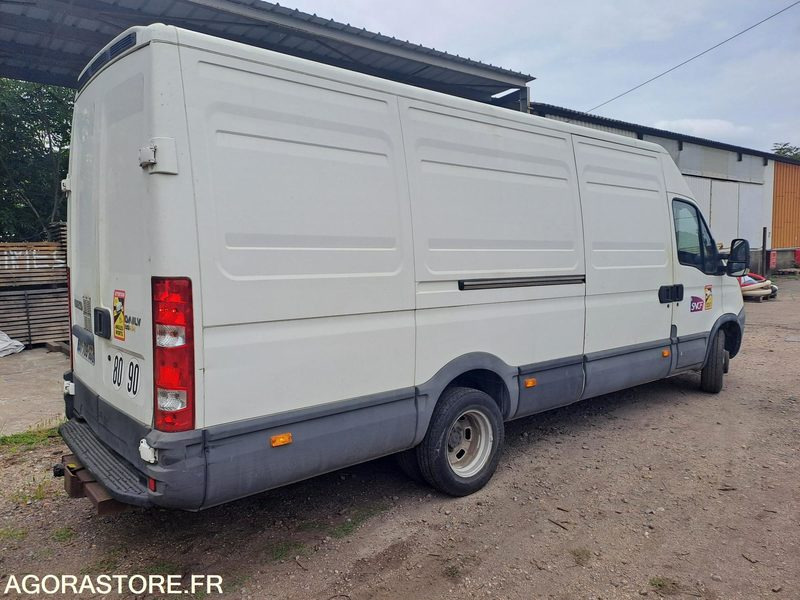 IVECO | DAILY | 2010 | 82193KM - Van panel: gambar 2 IVECO | DAILY | 2010 | 82193KM - Van panel: gambar 2