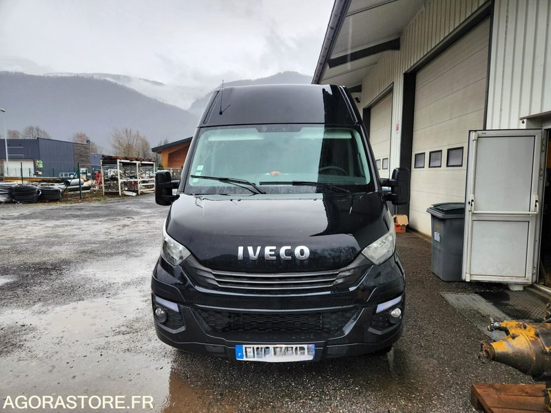 IVECO DAILY 35C21- 2017 / 170000 KM - Van panel: gambar 1 IVECO DAILY 35C21- 2017 / 170000 KM - Van panel: gambar 1