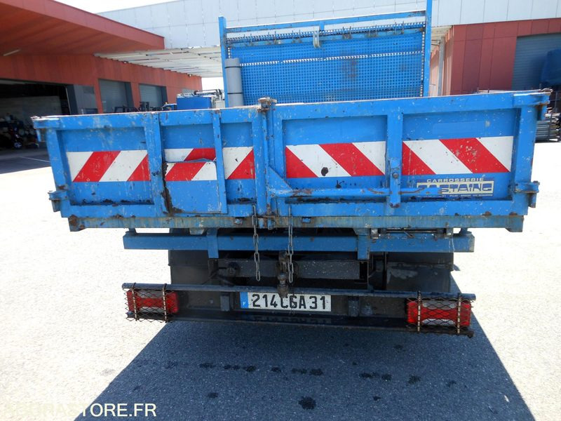 Iveco Daily 35C15 3.0 litres 146cv tri benne - Van jungkit: gambar 5 Iveco Daily 35C15 3.0 litres 146cv tri benne - Van jungkit: gambar 5