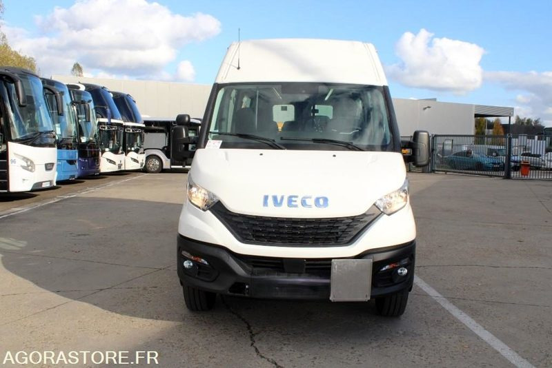 Iveco Daily / 7.5m / CNG / Airco / Automatique - Bus mini, Van penumpang: gambar 2 Iveco Daily / 7.5m / CNG / Airco / Automatique - Bus mini, Van penumpang: gambar 2