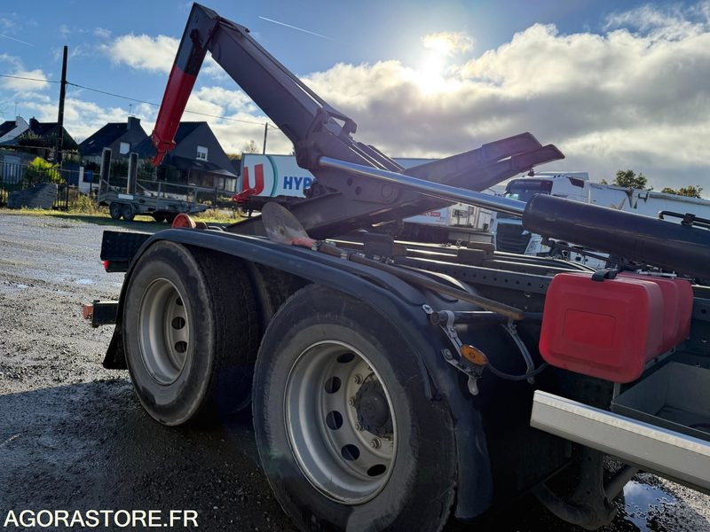 Iveco Stralis 460 boite automatique -polybenne ampliroll Marrel -255000KM - 2017 - Hook lift: gambar 4 Iveco Stralis 460 boite automatique -polybenne ampliroll Marrel -255000KM - 2017 - Hook lift: gambar 4