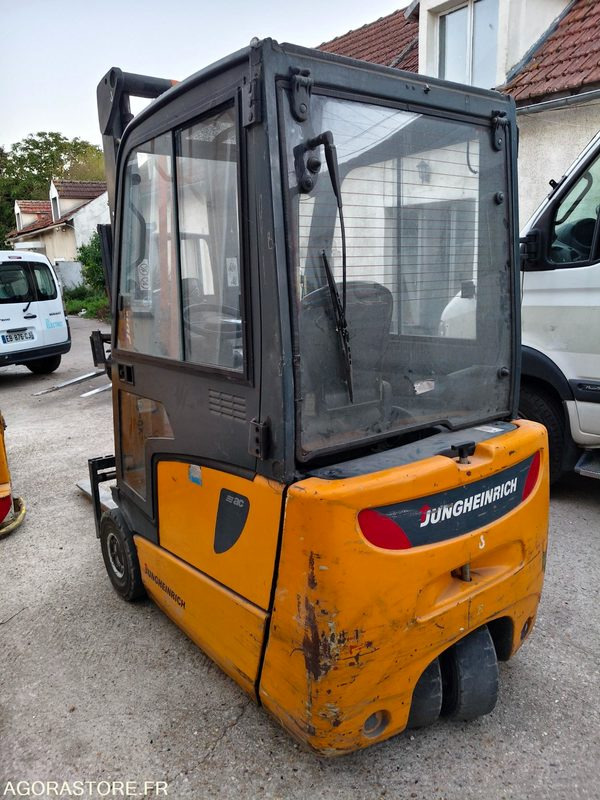 Jungheinrich EFG 216K - 2007 - En l'état - Non roulant - Forklift listrik: gambar 5 Jungheinrich EFG 216K - 2007 - En l'état - Non roulant - Forklift listrik: gambar 5