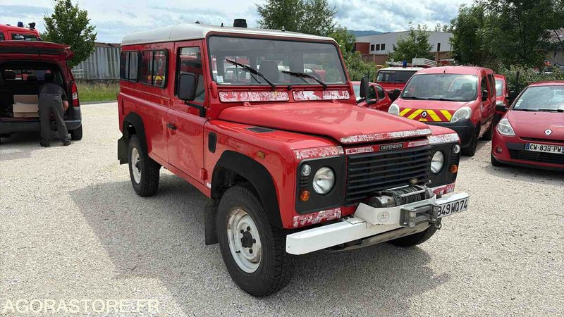 LAND ROVER DÉFENDER 130 113 979 Kms - 2000 - 5949 WQ 74 - Mobil SUV: gambar 2 LAND ROVER DÉFENDER 130 113 979 Kms - 2000 - 5949 WQ 74 - Mobil SUV: gambar 2