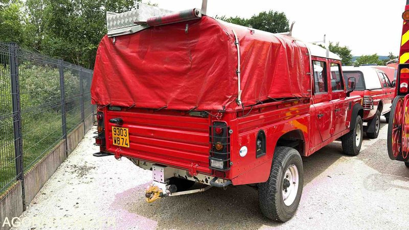 LAND ROVER - DÉFENDER 130 - 1998 - 22 225 Kms 9303 WB 74 - Mobil SUV: gambar 3 LAND ROVER - DÉFENDER 130 - 1998 - 22 225 Kms 9303 WB 74 - Mobil SUV: gambar 3
