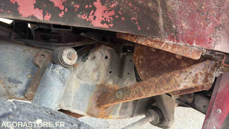 LAND ROVER DÉFENDER 178 06 Kms - 1998- 9302 WB 74 - Mobil SUV: gambar 5 LAND ROVER DÉFENDER 178 06 Kms - 1998- 9302 WB 74 - Mobil SUV: gambar 5