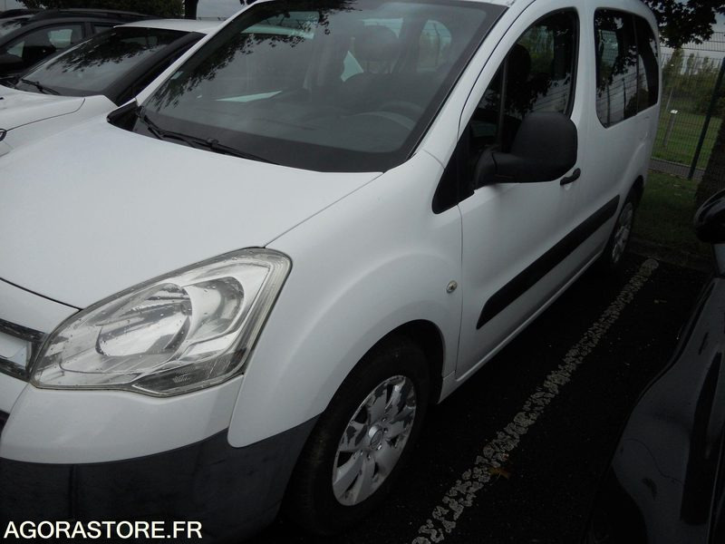 LOT 4 SLT - CITROEN BERLINGO - Mobil: gambar 3 LOT 4 SLT - CITROEN BERLINGO - Mobil: gambar 3