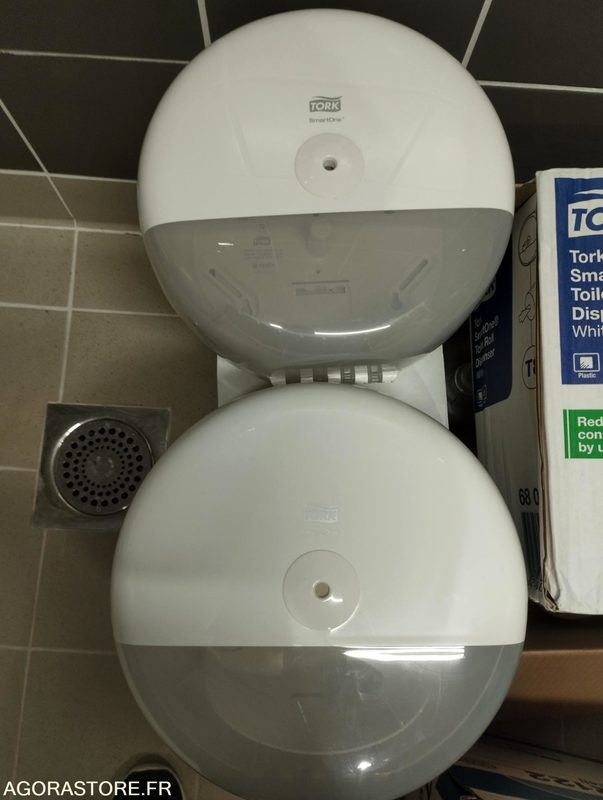 Lot 2 distributeurs papier toilette TORK BLANC - Peralatan dan perlengkapan: gambar 1 Lot 2 distributeurs papier toilette TORK BLANC - Peralatan dan perlengkapan: gambar 1
